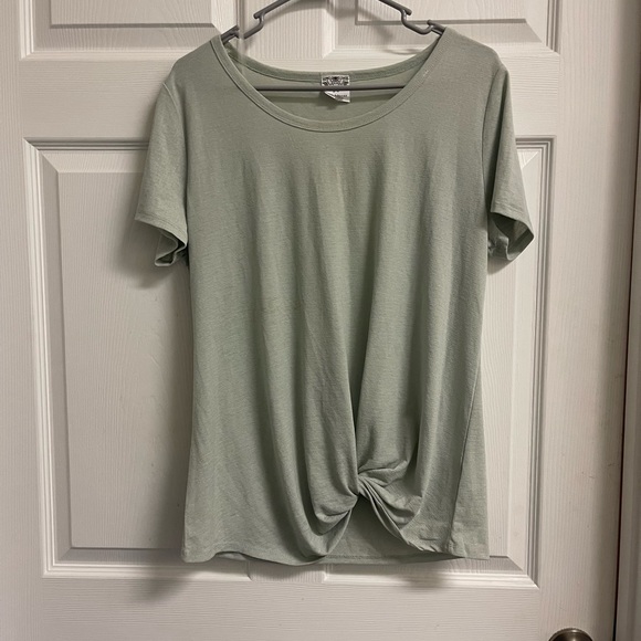 Lot of womens L-X-Large tops - Picture 3 of 7